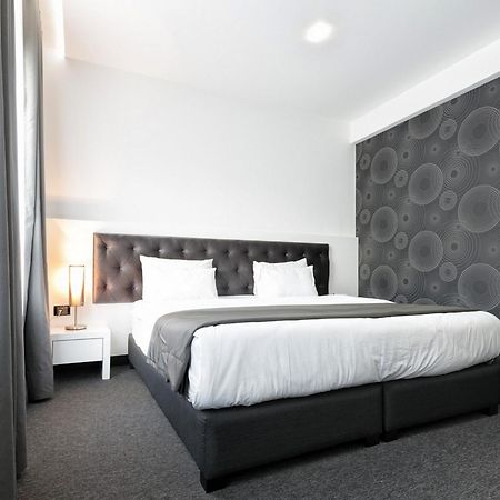 Nova City Garni Hotel Signature Collection Belgrade Exterior photo