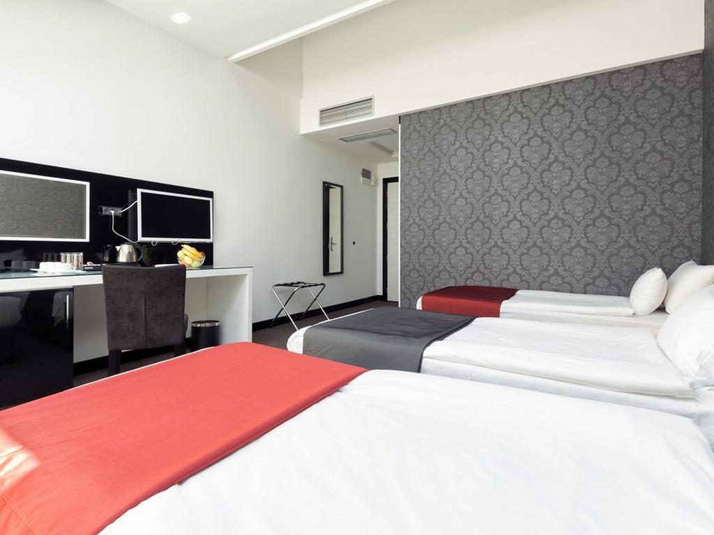 Nova City Garni Hotel Signature Collection Belgrade Exterior photo
