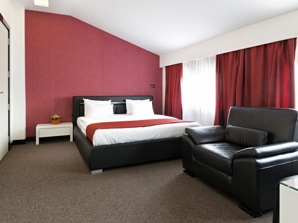 Nova City Garni Hotel Signature Collection Belgrade Exterior photo